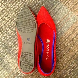 Rothy’s chili red point size 7.5